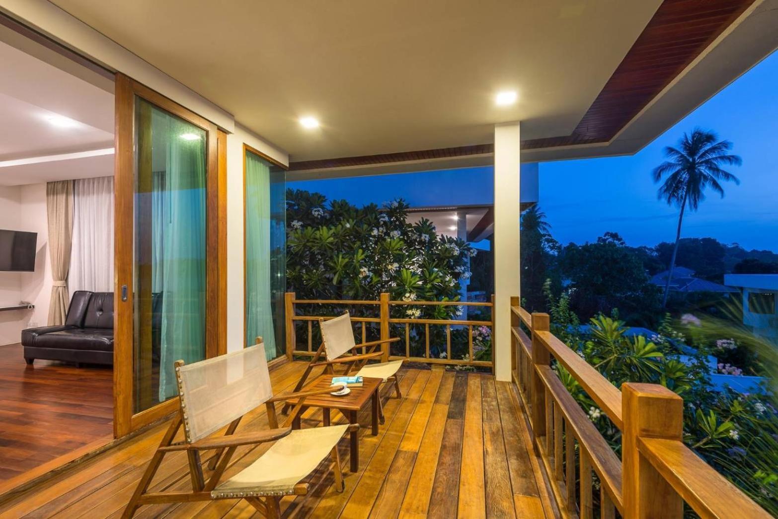 Phi Phi Mountain Beach Resort Sha Certified Exterior photo