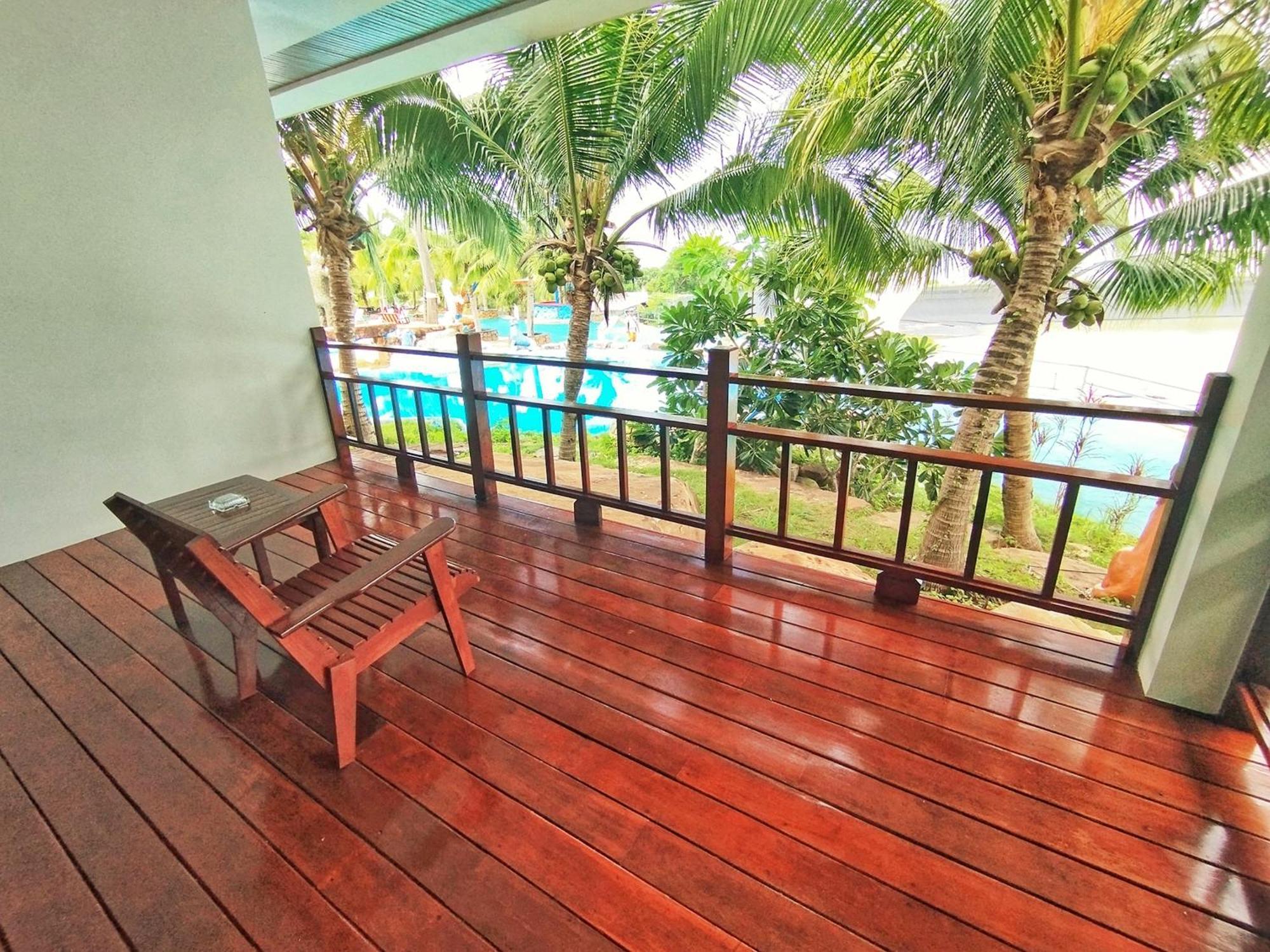 Phi Phi Mountain Beach Resort Sha Certified Room photo